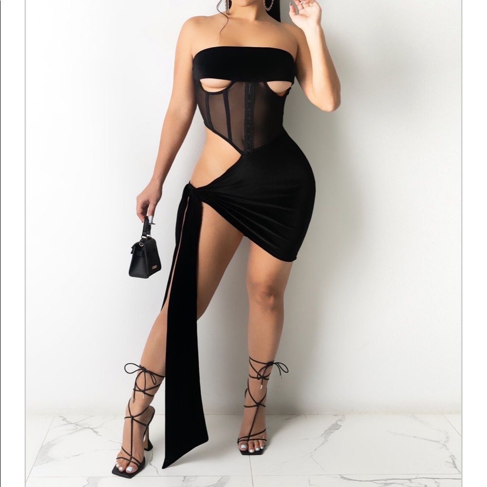 Brand new sexy black dress